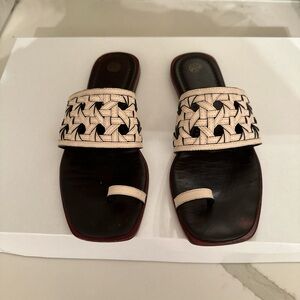 Tory Burch Basket Weave White Sandals, used, leather. Size 6.5